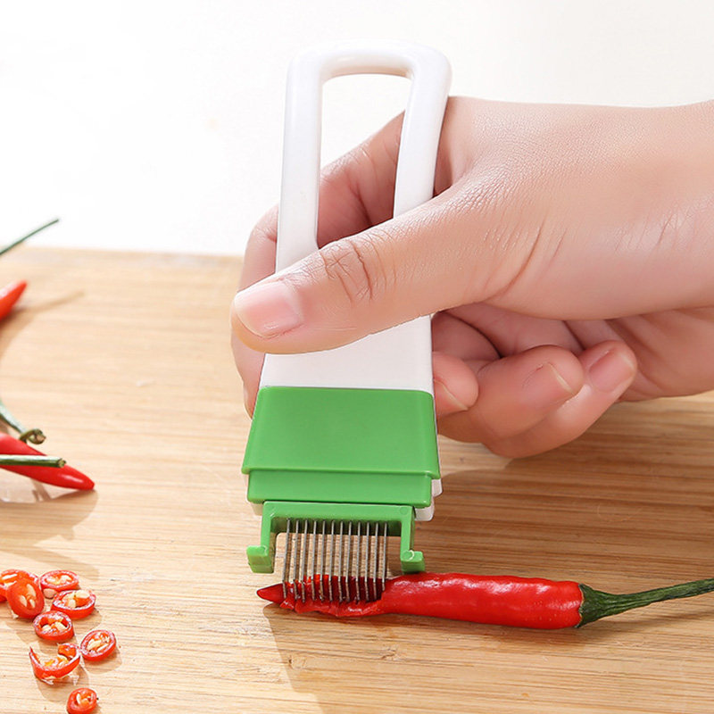 Coltello Tritatutto per Cipoll - Kitchen Gadgets Green recensione e prezzo