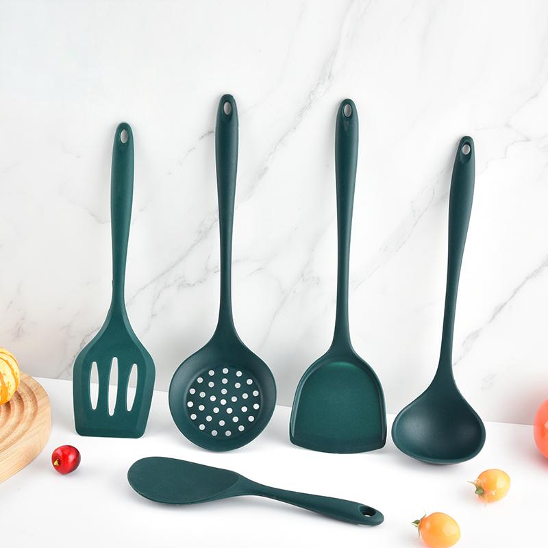 Set di utensili da cucina in s - Kitchen Gadgets Green recensione e prezzo